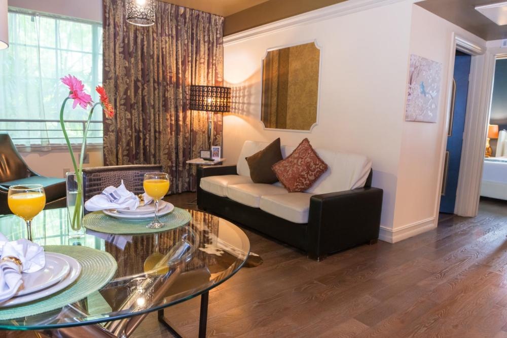 Riviera South Beach Hotel